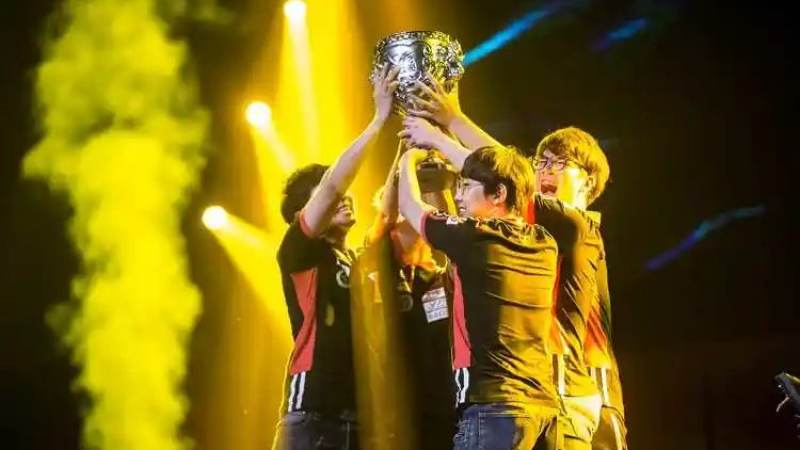 LPL S16全球总决赛名额怎么产生，战队积分与资格路径解析